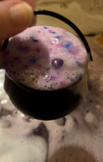 Bubbling Cauldron Bath Bomb